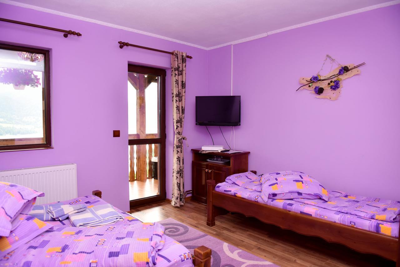 Casa Edy Hotel Colibita Bagian luar foto